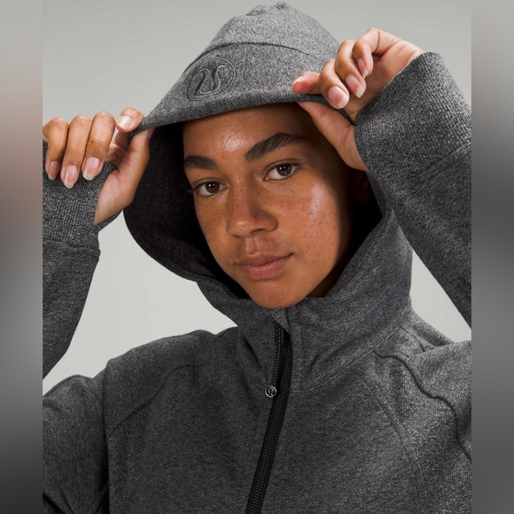 NEW Lululemon Scuba Oversized Full Zip Cropped Activewear Yoga Fall Cozy Hoodie - Picture 2 of 15